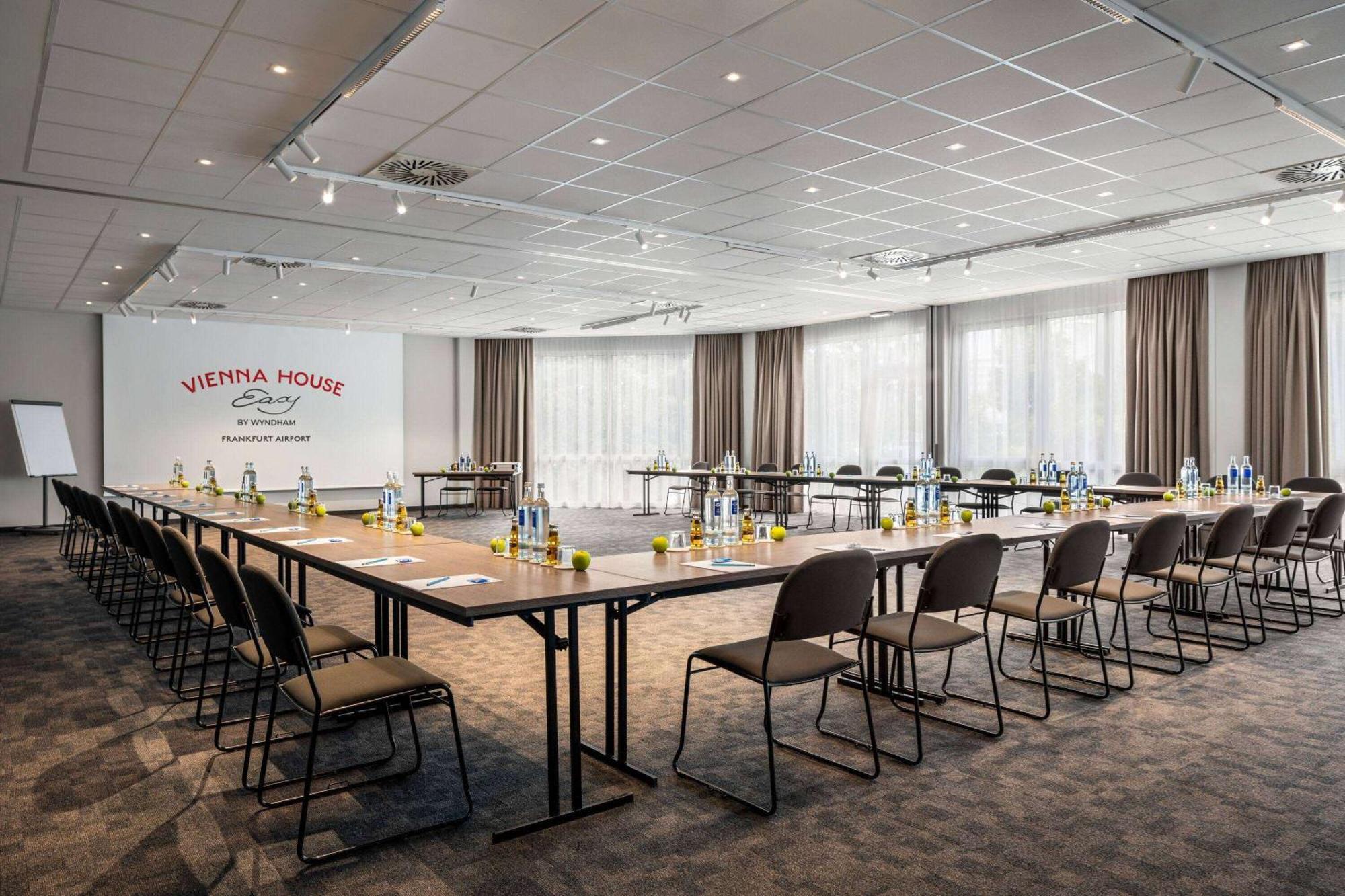 Vienna House Easy By Wyndham Frankfurt Airport Ξενοδοχείο Κέλστερμπαχ Εξωτερικό φωτογραφία